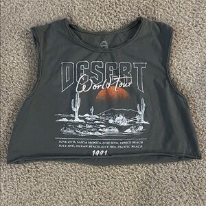 Desert World Tour Graphic Crop Top - Gray